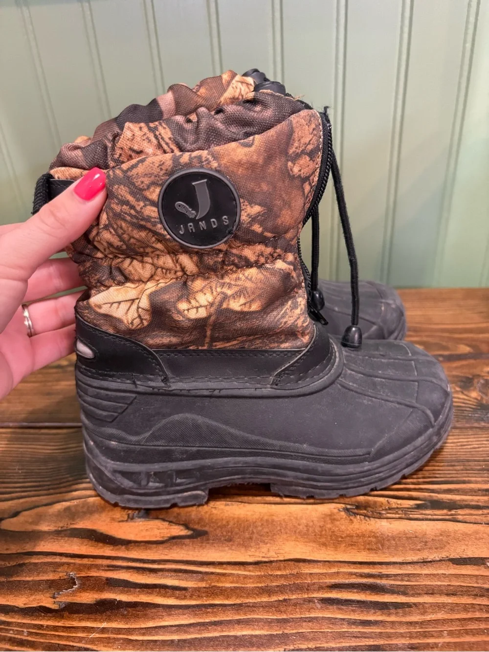 Kids Waterproof Winter Boots in Brown Camo